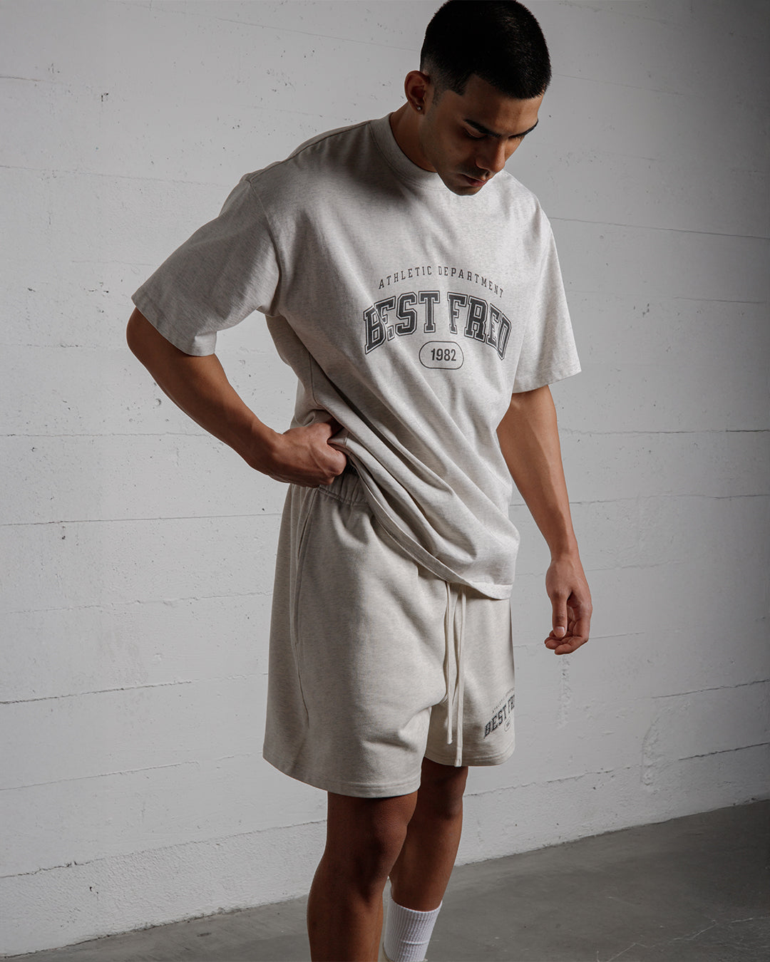 BEST FRED ATHLETIC DEPT RELAXED FIT TEE - OATMEAL