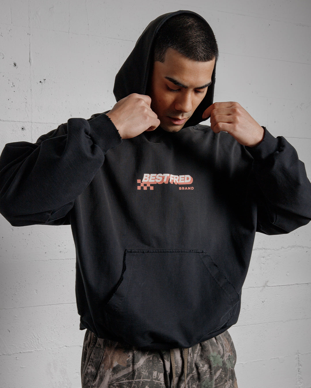 BEST FRED CHECKER DISTRESSED HOODIE - BLACK